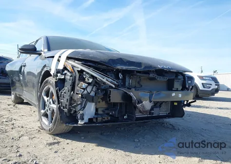 2025 Kia K4 Lx/Lxs z USA, uszkodzony, nr VIN 3KPFT4DE5SE129084